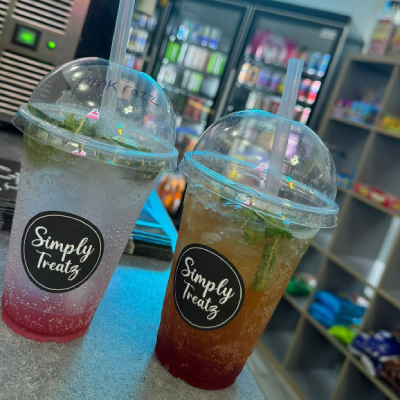 Refreshing iced fruit drinks at Simply Treatz in Bo’ness.